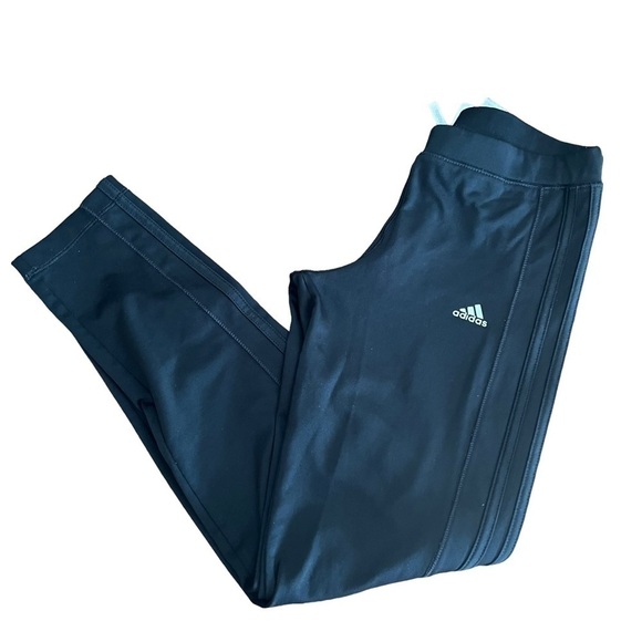Adidas- Big girl’s leggings- Black. Size 11-12 year or M - Picture 1 of 7